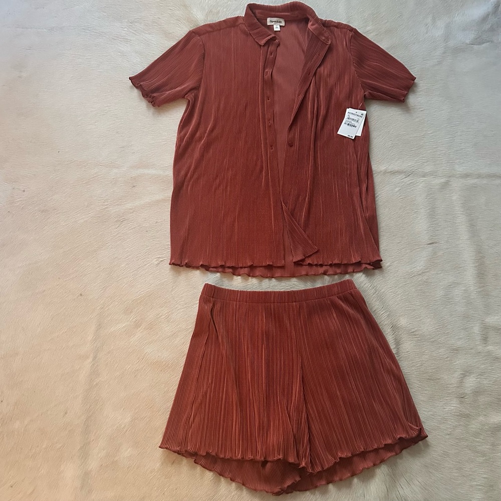 Nordstrom Rust Red Pleated Shirt and Shorts Set